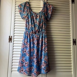 Off or On the Shoulder Floral Dress